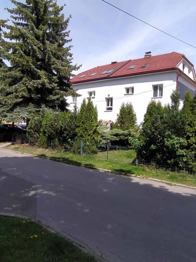 Apartman Fillomena Liptovský Mikuláš Eksteriør bilde